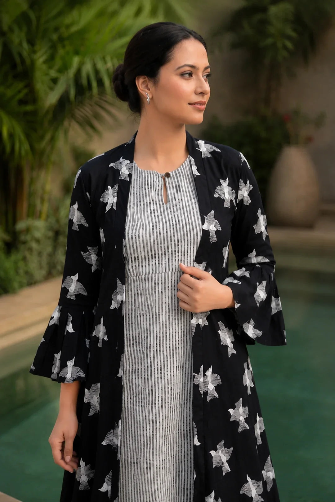 Utsav Kiera Black Inner & Jacket Set