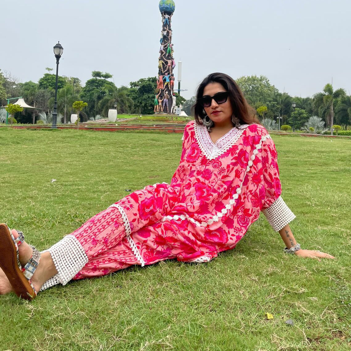 Utsav Coordinated Chic Kaftan Set