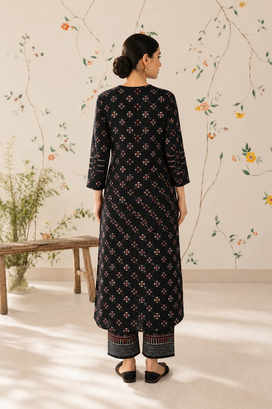 Utsav Black Printed Handwork Kurta With Pant Set