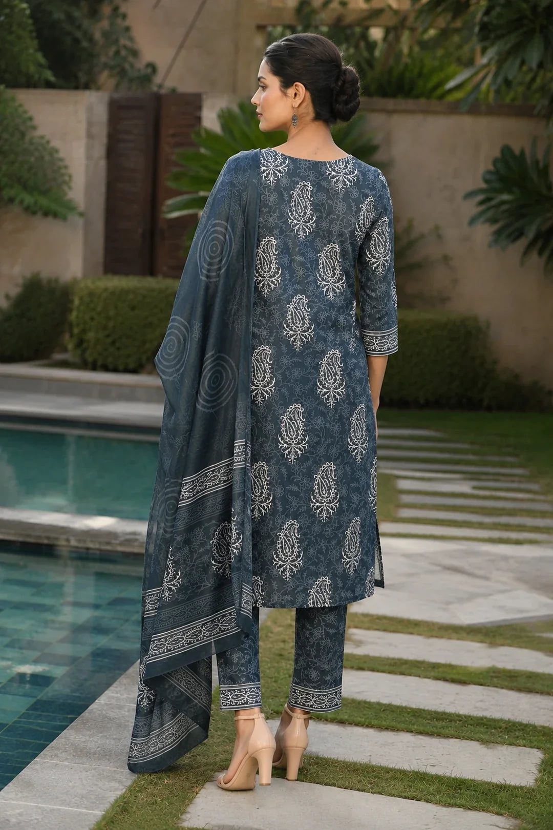 Utsav Idhika Block Printed Kurta-Pants & Dupatta Set