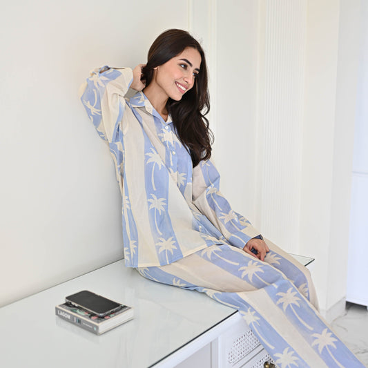 Palm Tree Print Blue Cotton Pyjama Set For Women Online