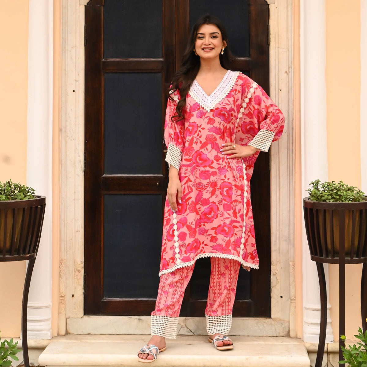 Coordinated Chic Floral Pink Kaftan Set For Women Online