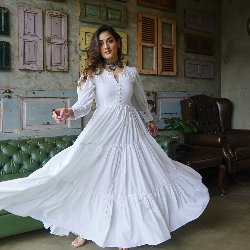 White full sleeves dress