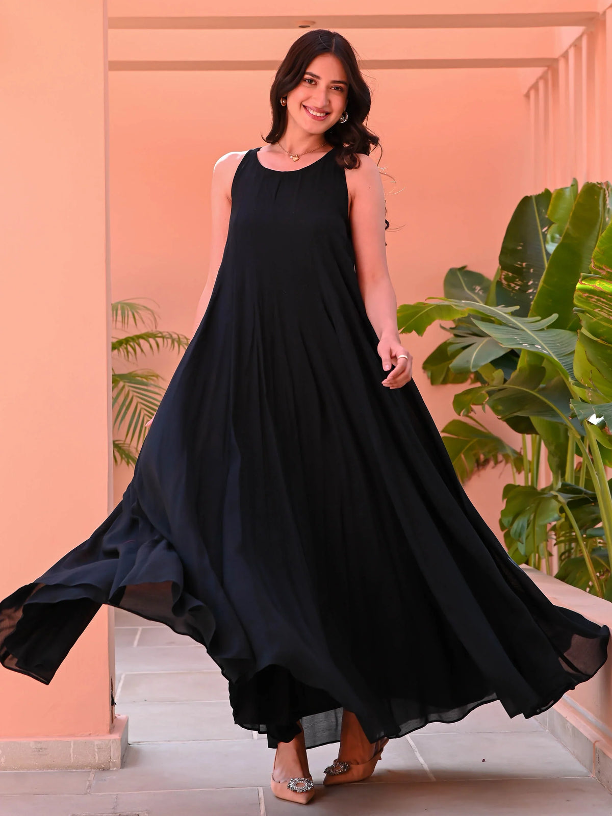 Utsav Black sleeveless Flared Dress